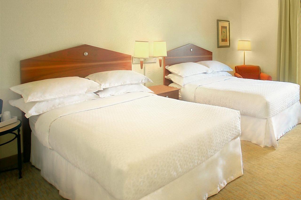 Four Points By Sheraton Caguas Real Exterior foto